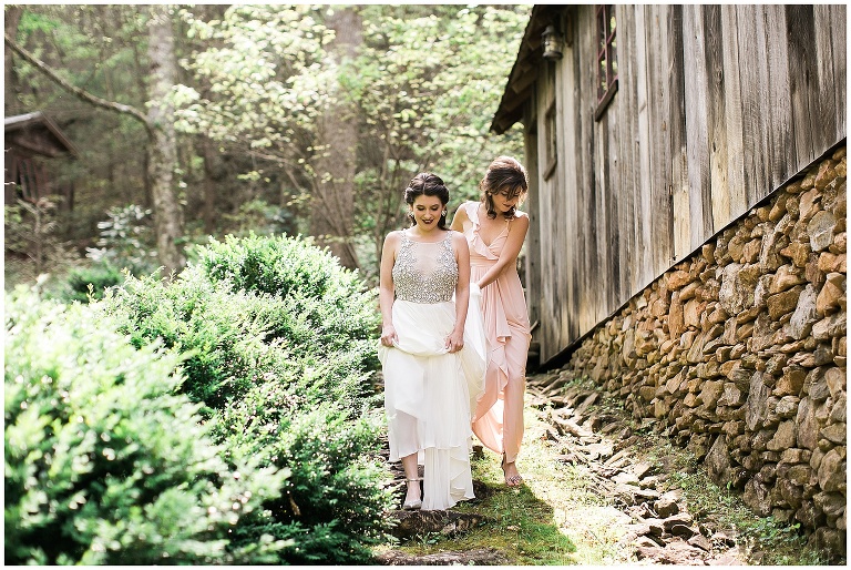 Bride heading to her wedding ceremony